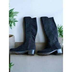 Black Suede Knee High Boots Size 8M Block Heel Riding Tall Zip Goth Twilight